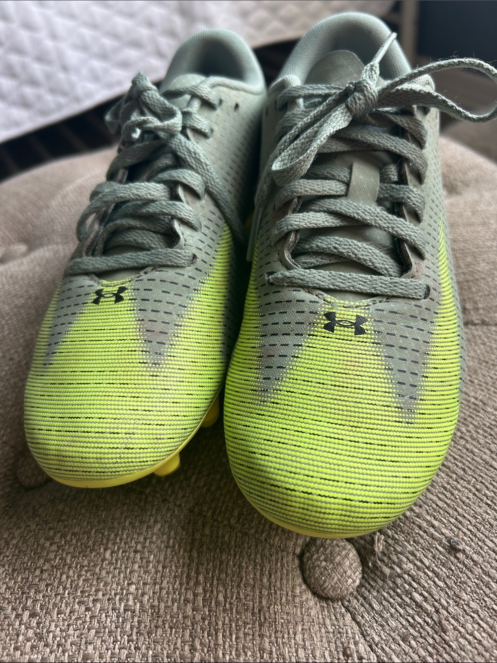 Under Armour Kids Green and Neon soccer cleats